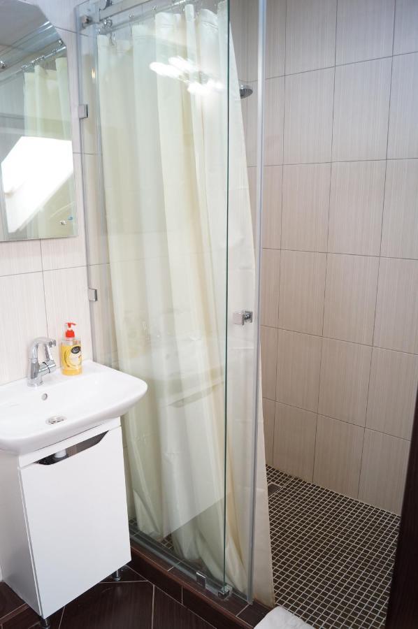 Rosinka Motel Ukrainka Eksteriør billede