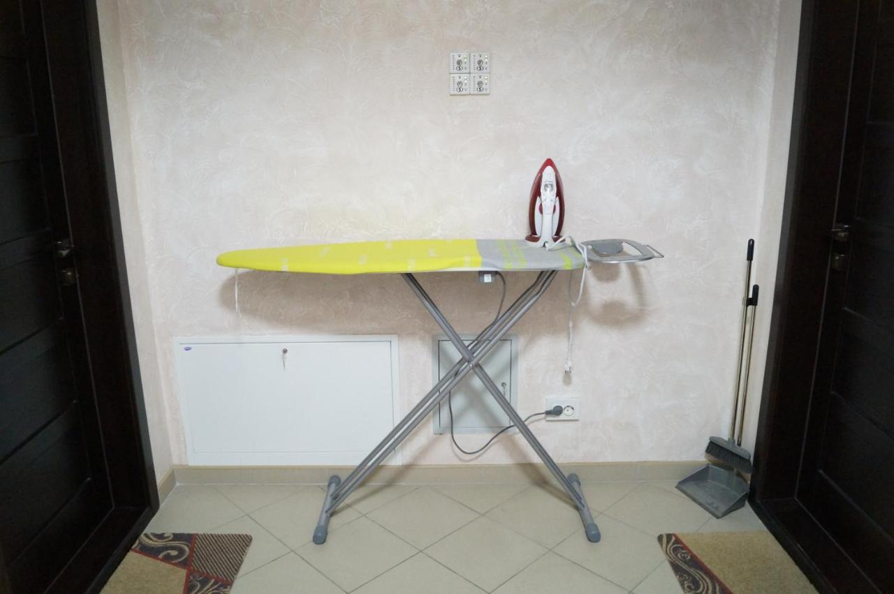 Rosinka Motel Ukrainka Eksteriør billede